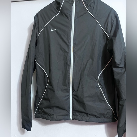 Nike Storm Fit Black Windbreaker Running Jacket Sz M (8-10) Women - Picture 1 of 11